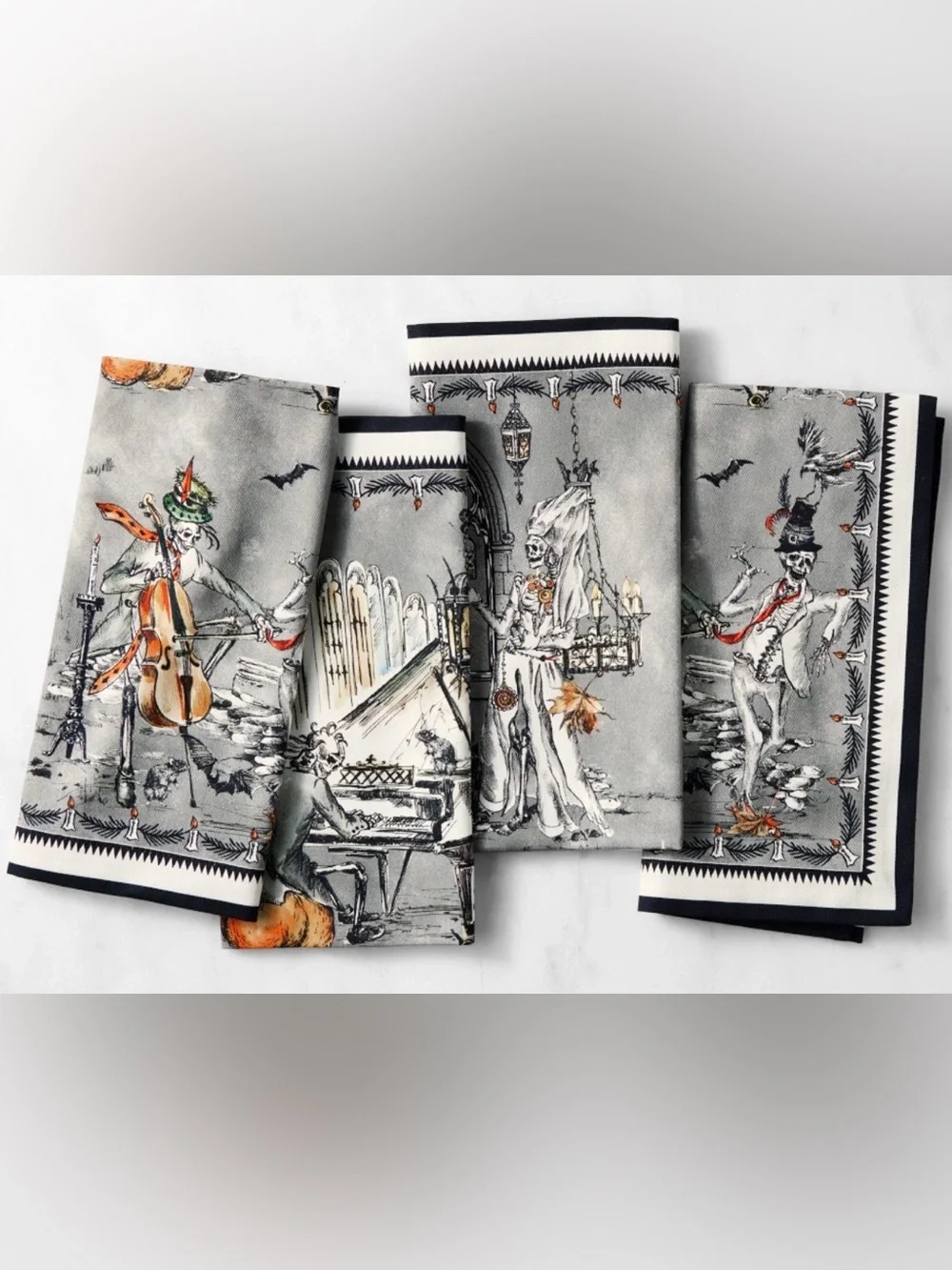 Williams Sonoma Jeweled Spider Napkin Rings & Haunted Hosts Napkins, Retail $129
